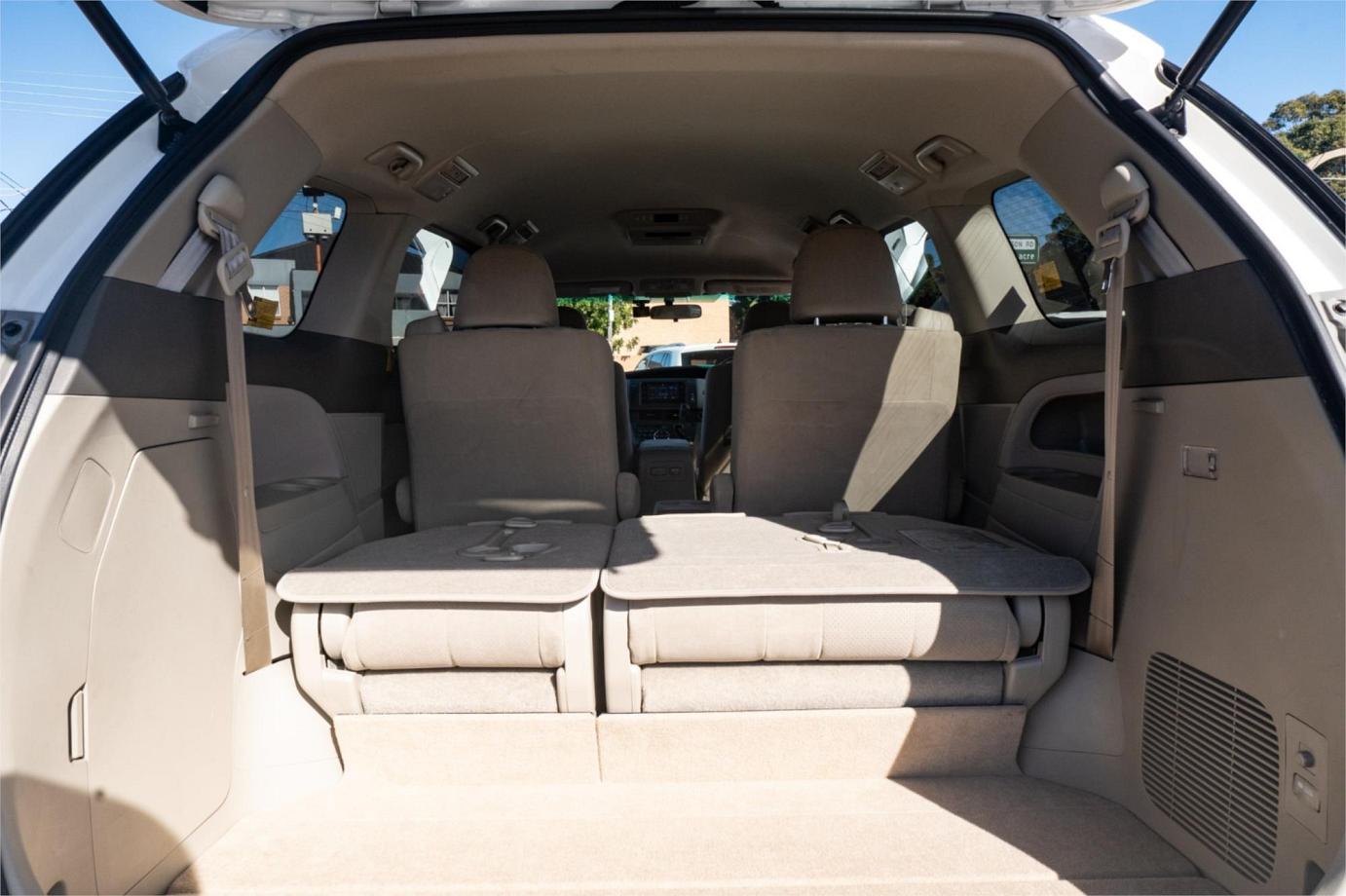 2012 Toyota Estima G (hybrid)-33 2012 Toyota Estima G (hybrid)-33