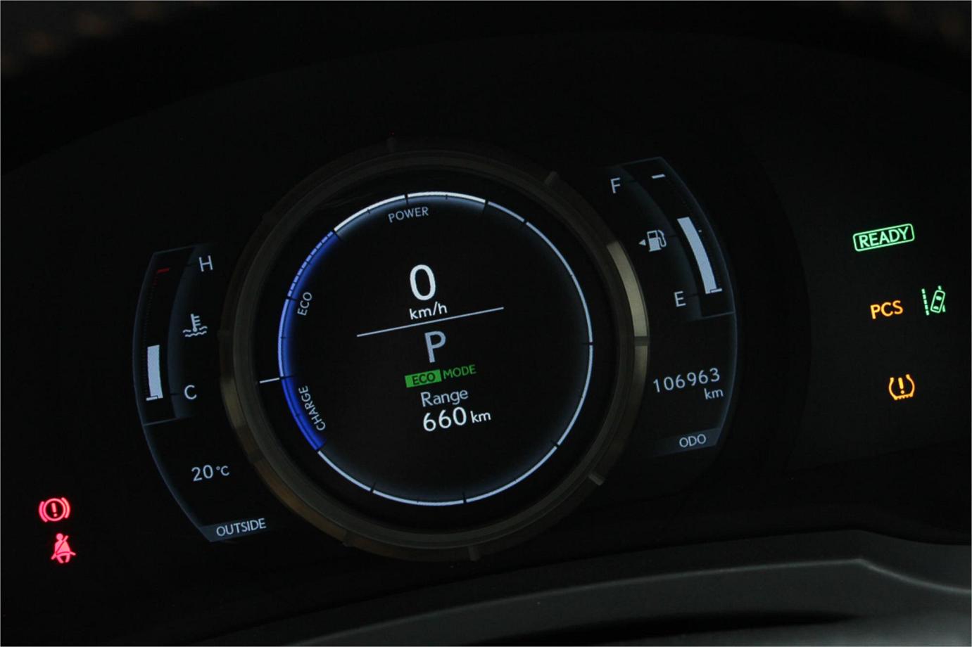 2015 Lexus Rc300h F Sport (hybrid) Exterior 4