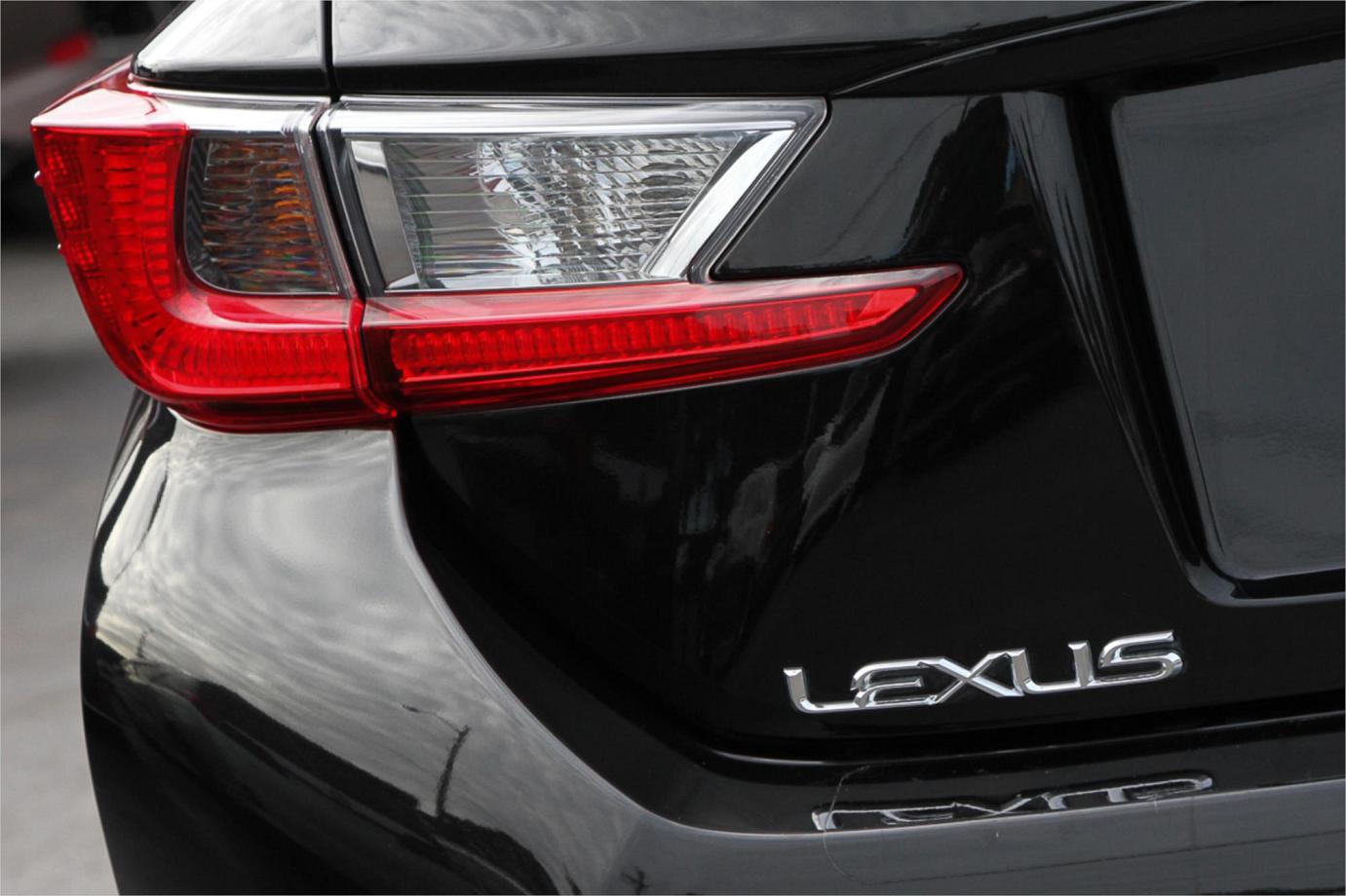 2015 Lexus Rc300h F Sport (hybrid) Exterior 26