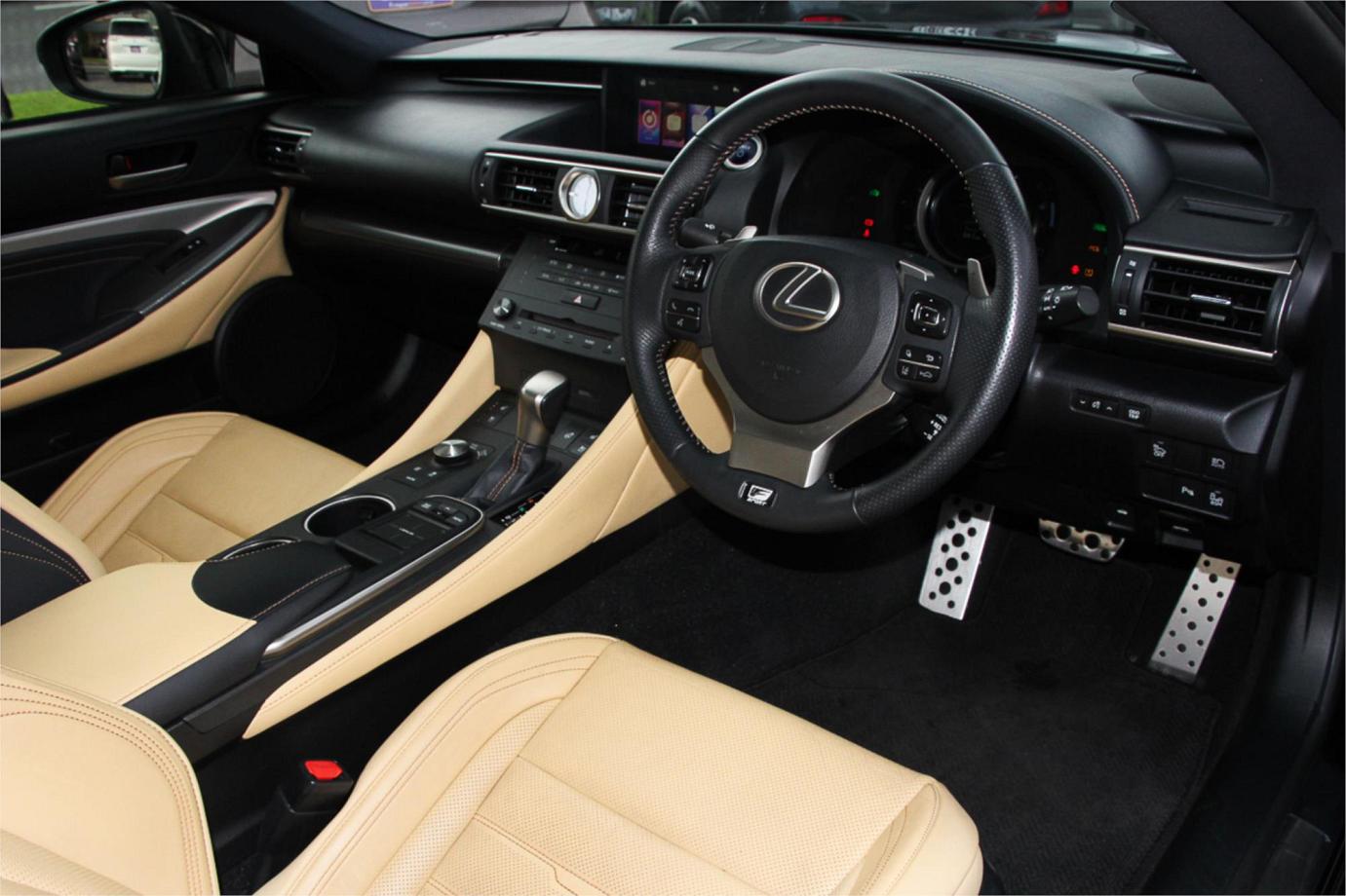 2015 Lexus Rc300h F Sport (hybrid) Exterior 32