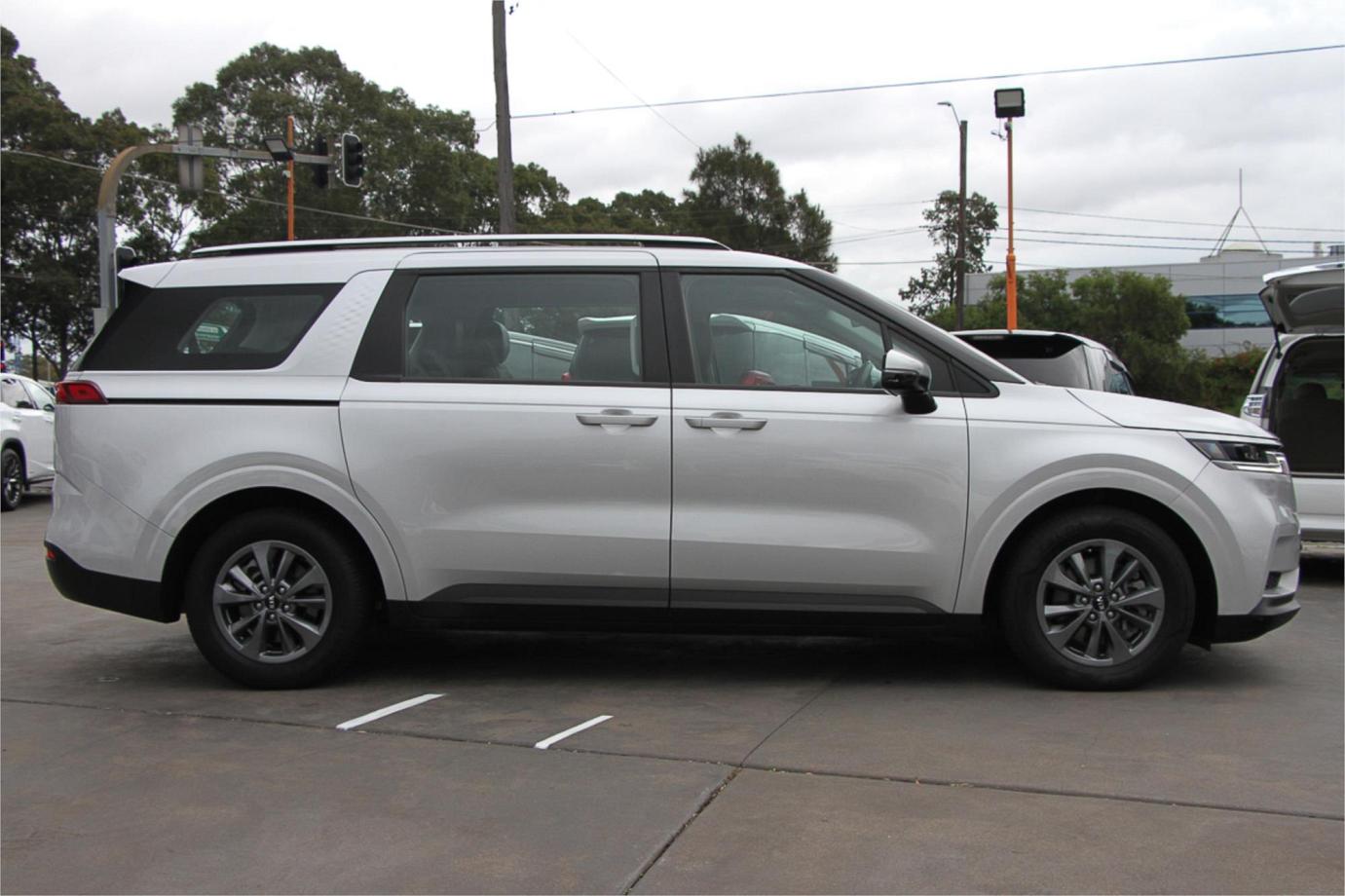 2021 Kia Carnival S Exterior 13