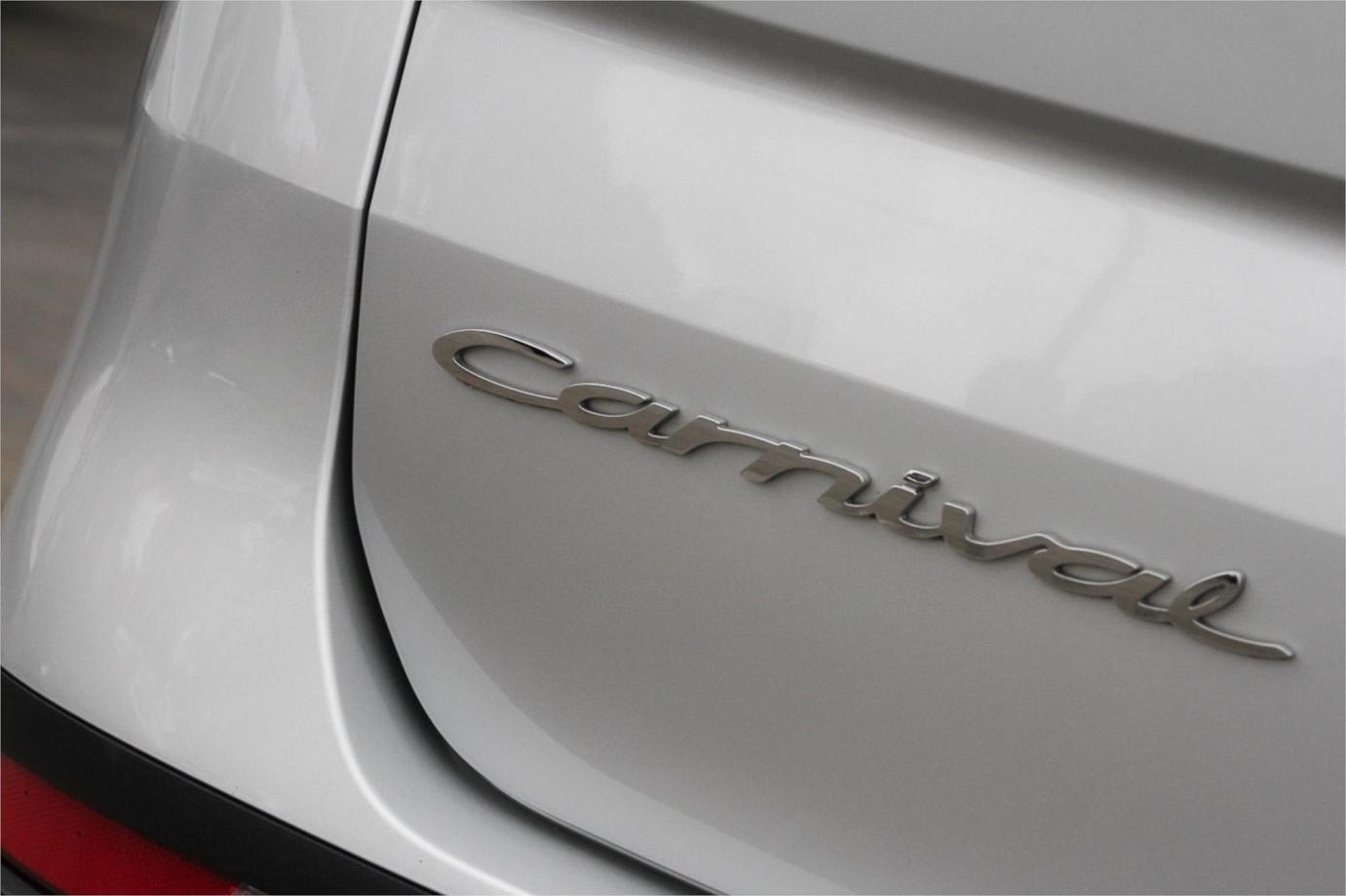 2021 Kia Carnival S Exterior 17