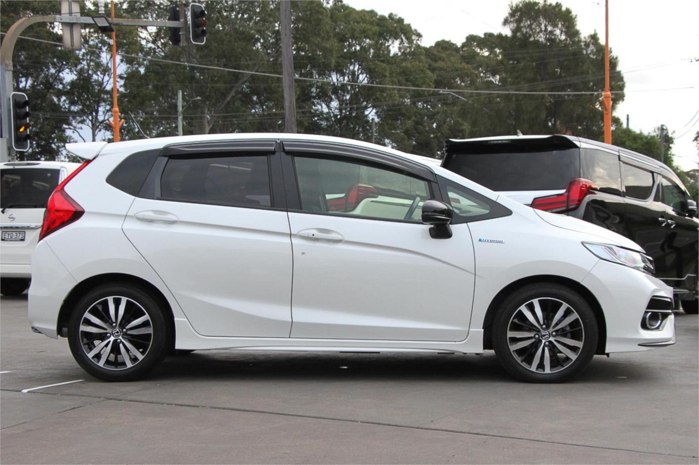 2019 Honda Fit S-package (hybrid) Exterior 13