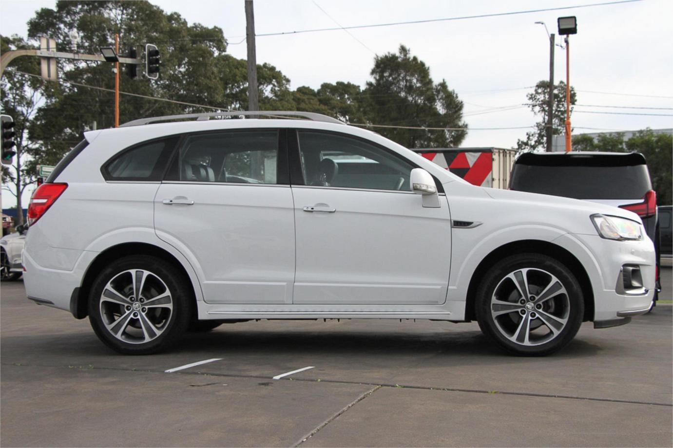2016 Holden Captiva Ltz Exterior 13