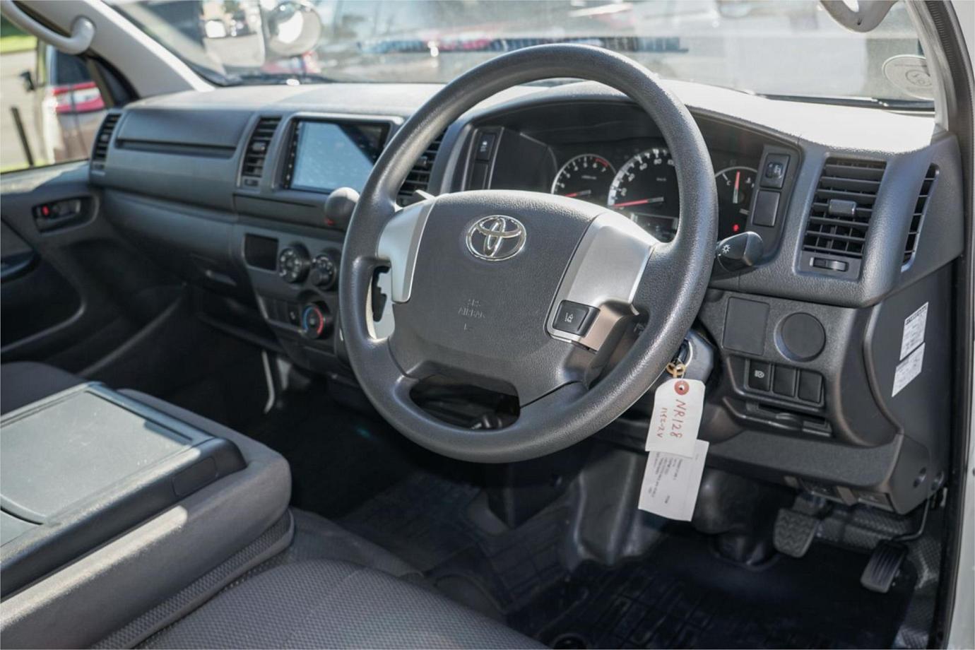 2020 Toyota Hiace Dx (camper Kit) Exterior 22