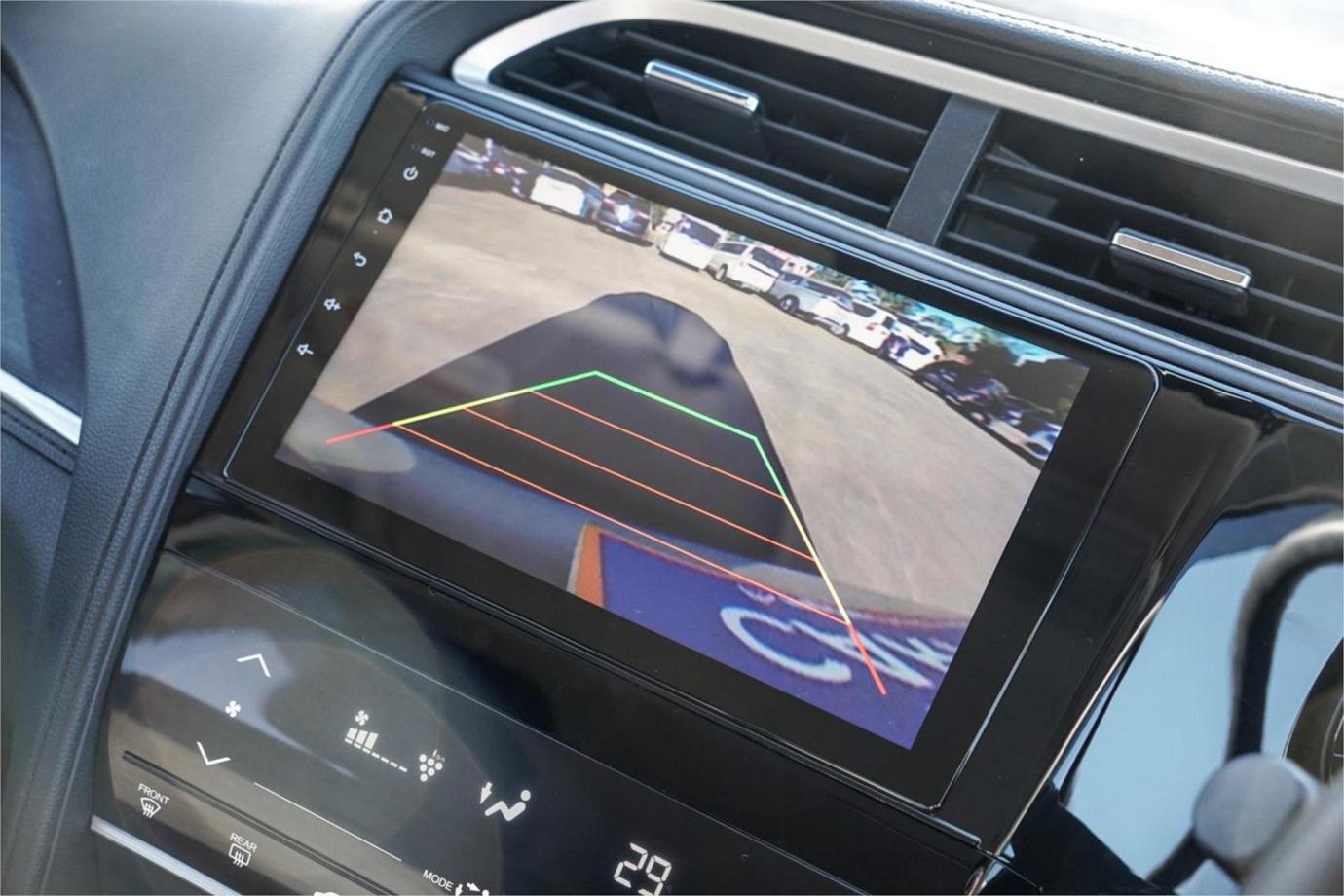 2019 Honda Shuttle X Sensing (hybrid) Exterior 7