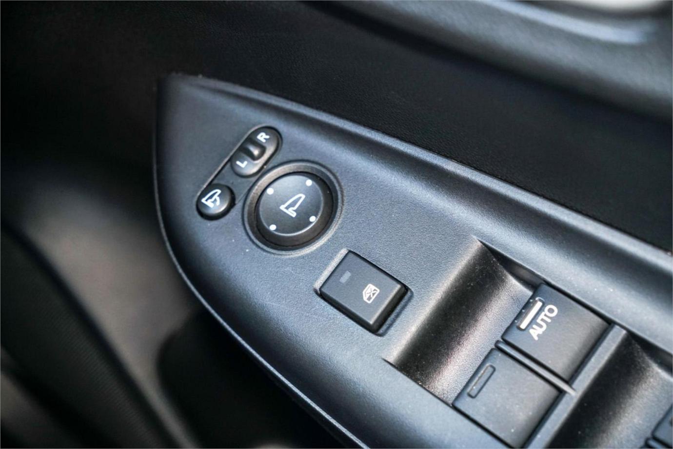 2019 Honda Shuttle X Sensing (hybrid) Exterior 14