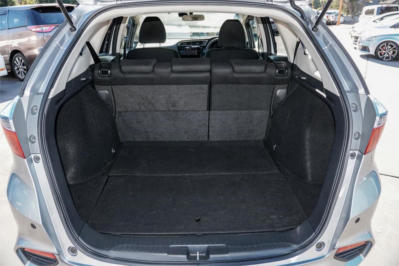 2019 Honda Shuttle X Sensing (hybrid) Exterior 18