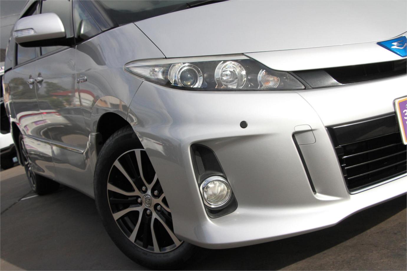 2015 Toyota Estima Aeras Premium (hybrid) Exterior 12