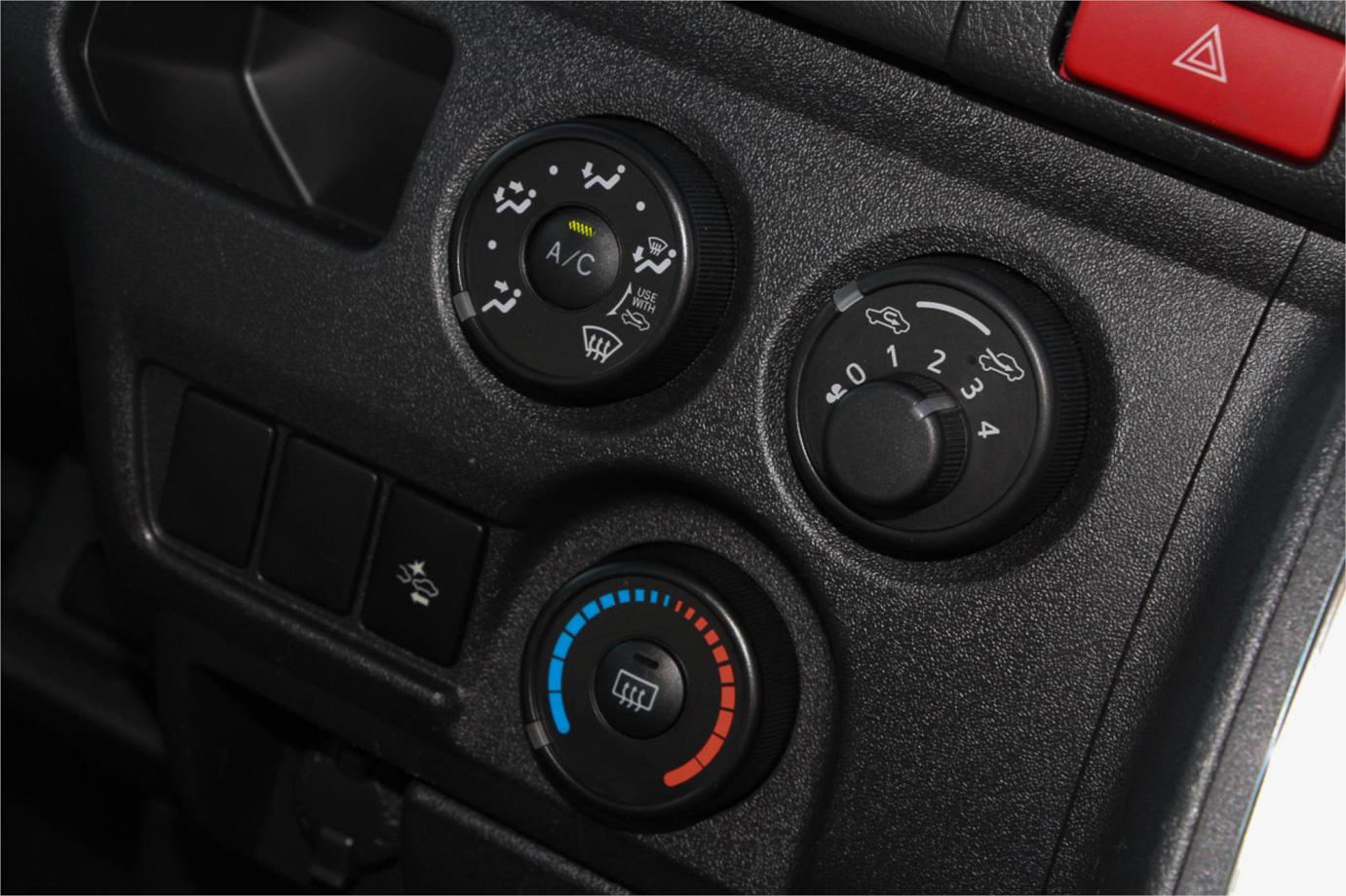 2019 Toyota Hiace Dx (camper Kit) Exterior 8