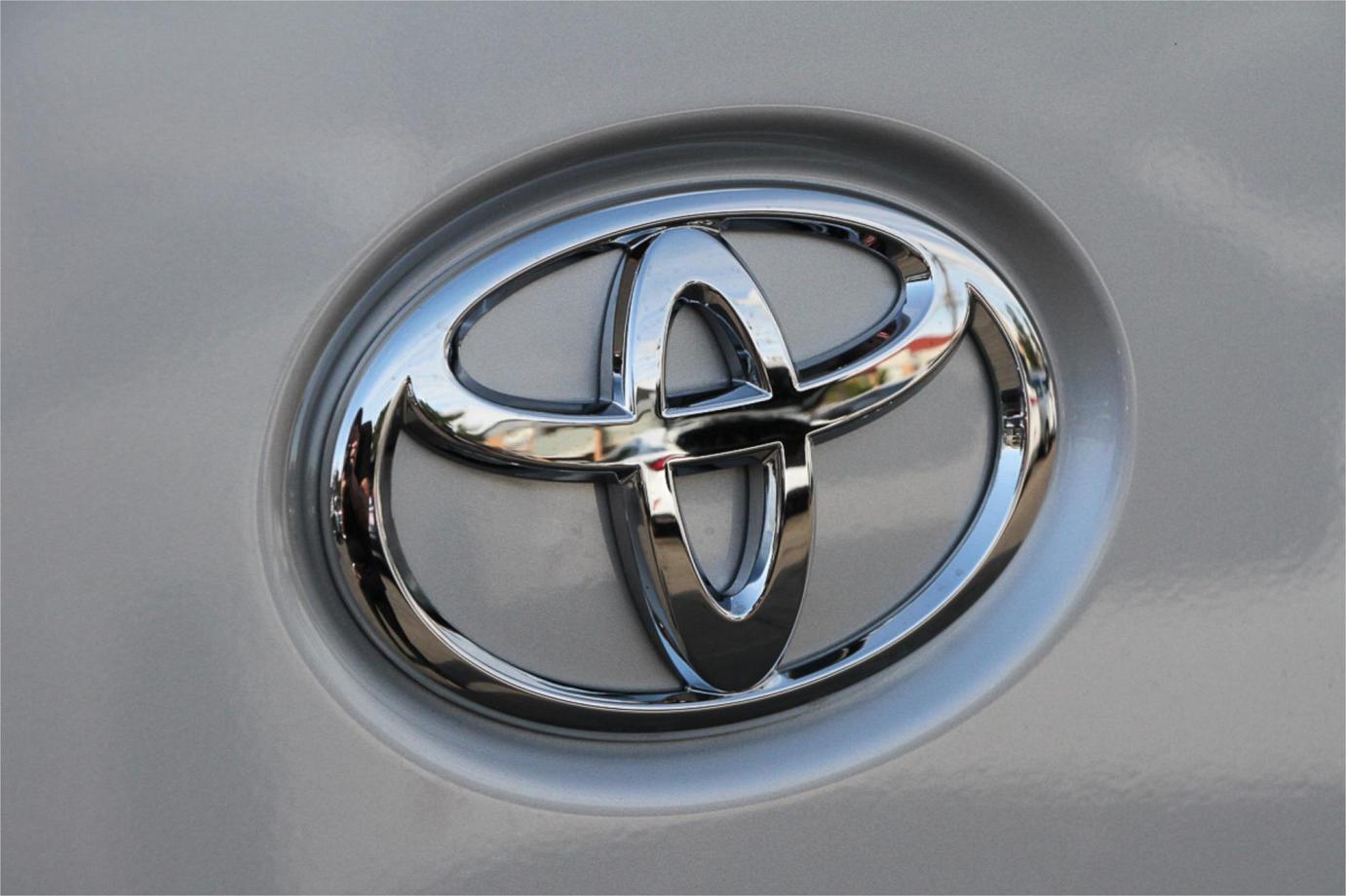 2019 Toyota Hiace Dx (camper Kit) Exterior 18