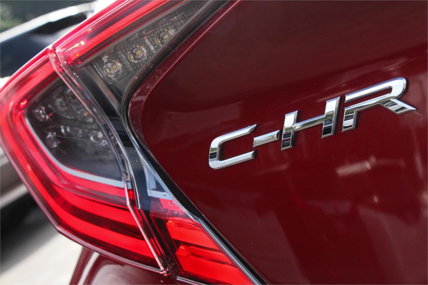 2018 TOYOTA C-HR G TWO TONE (HYBRID) Exterior 18