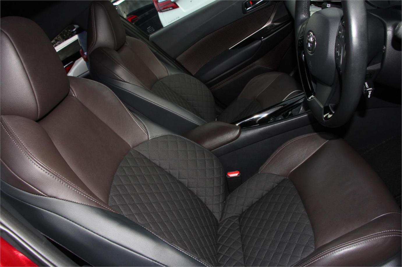 2018 TOYOTA C-HR G TWO TONE (HYBRID) Exterior 25