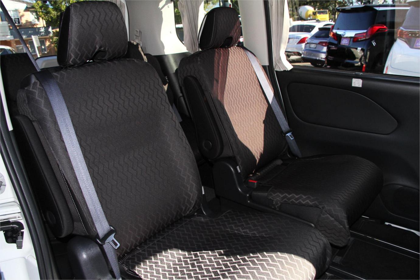 2021 Nissan Serena E- Power (highway Star) Exterior 2