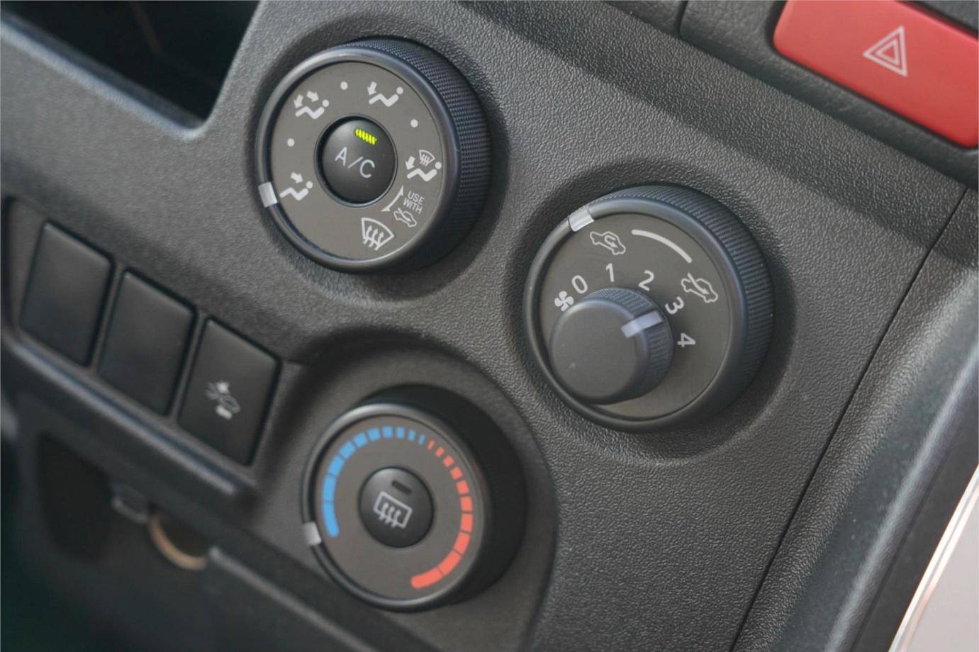 2021 Toyota Hiace Dx (camper Kit) Exterior 5