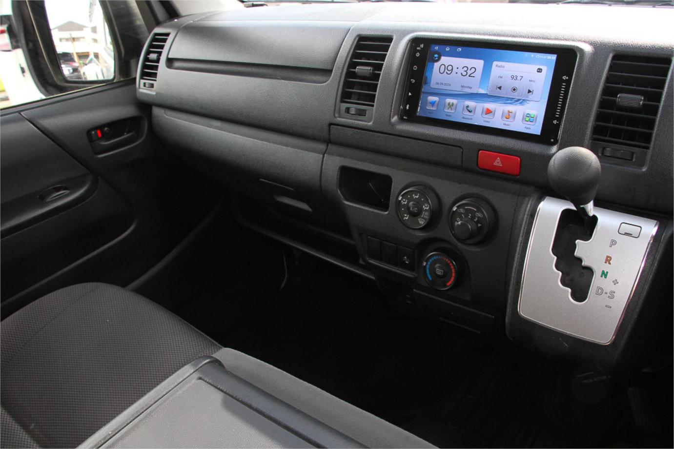 2021 Toyota Hiace Dx (camper Kit) Exterior 3