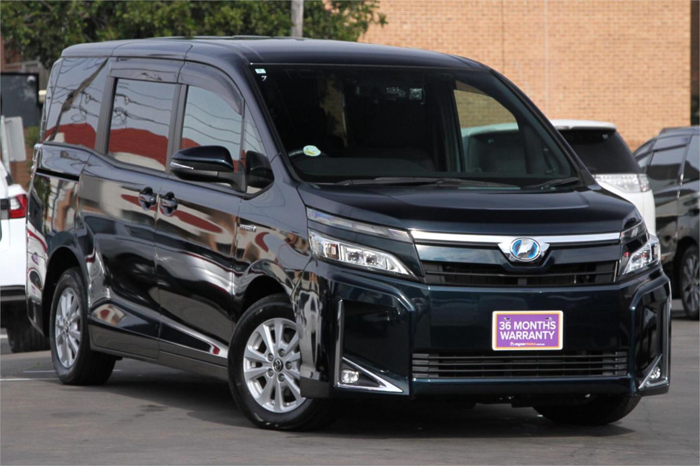 2018 Toyota Voxy Hybrid V Exterior 21