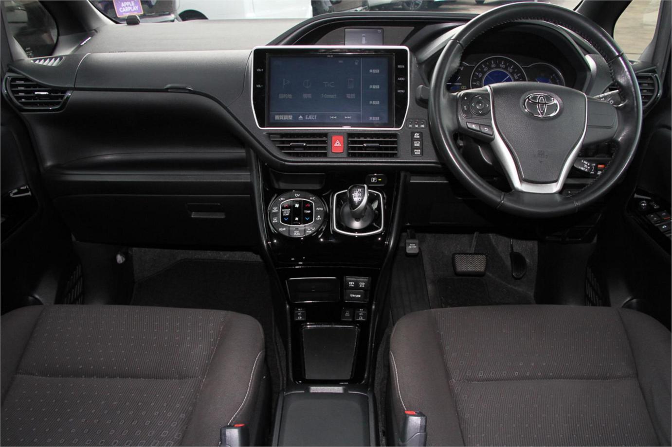 2018 Toyota Voxy Hybrid V Exterior 25