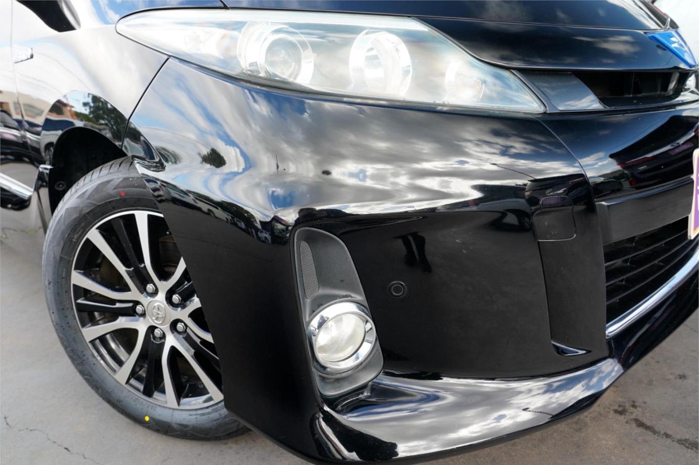 2015 Toyota Estima Aeras Hybrid Exterior 12