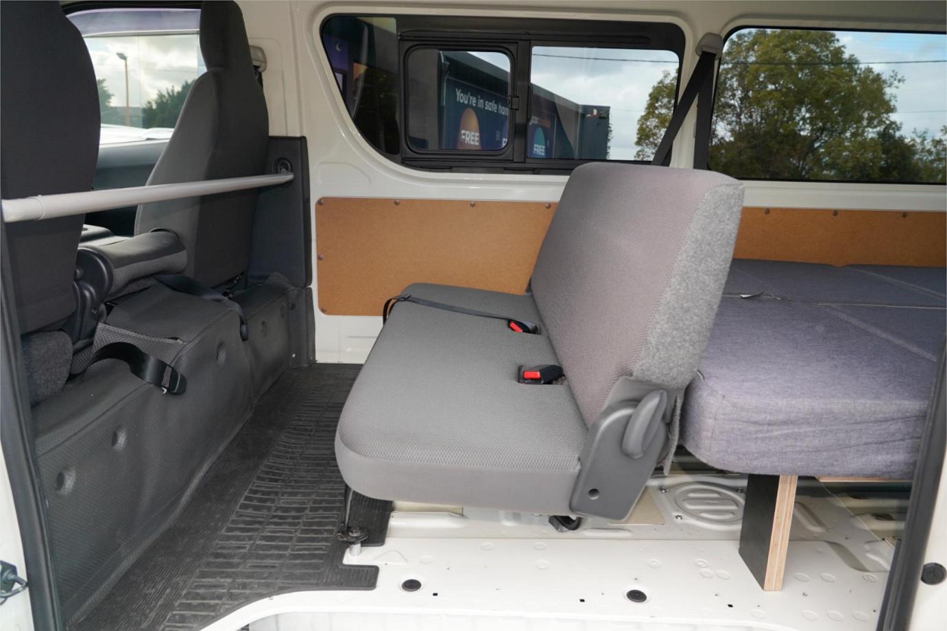 2017 Toyota Hiace Dx (camper Kit) Exterior 29