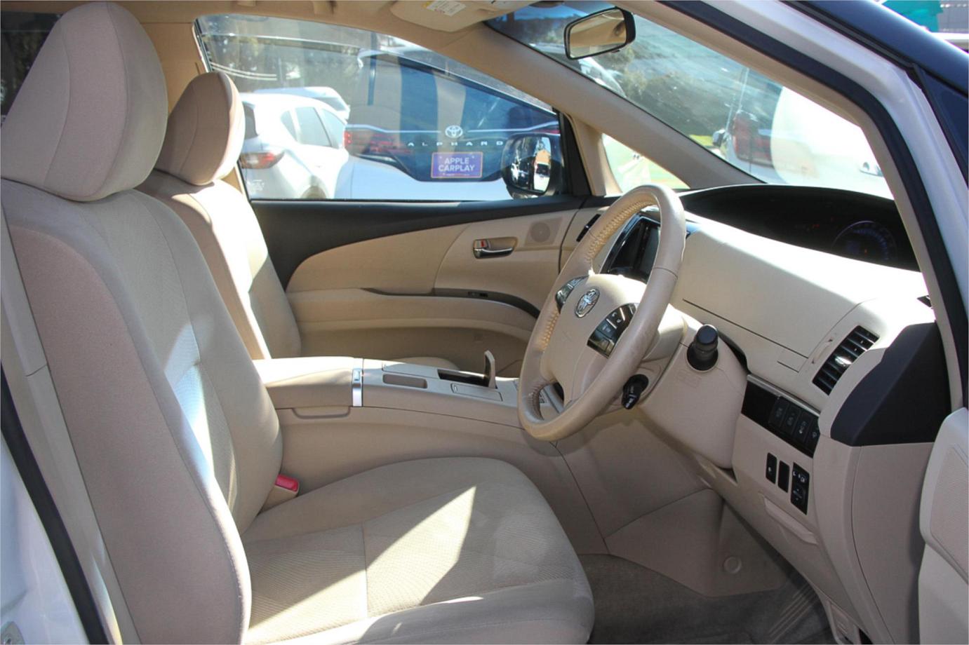 2013 Toyota Estima Aeras Hybrid Exterior 26