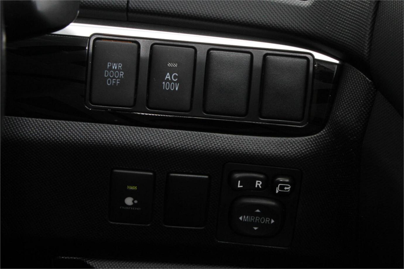2013 Toyota Estima Hybrid Aeras Premium Exterior 11