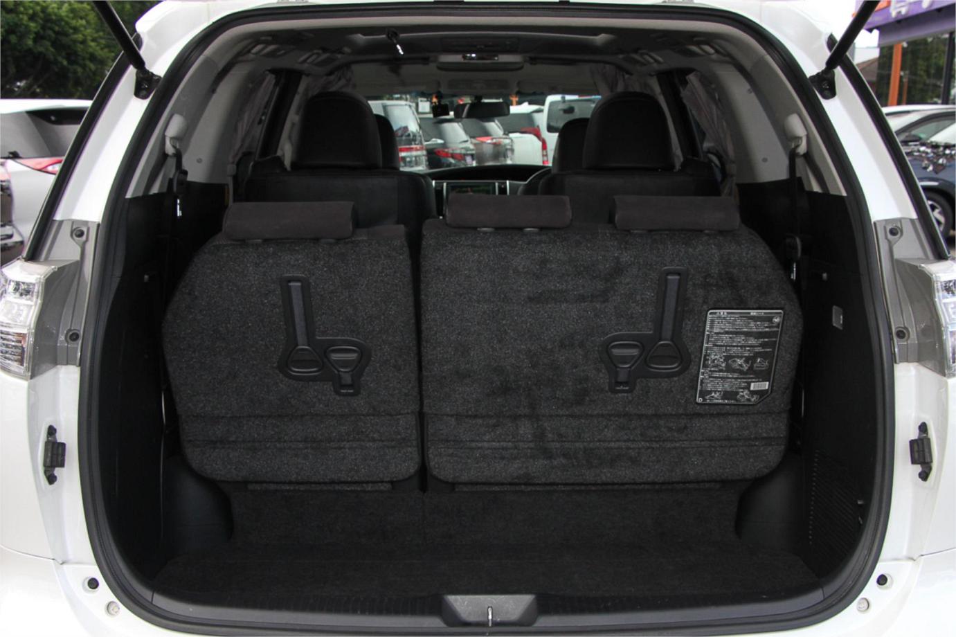 2013 Toyota Estima Hybrid Aeras Premium Exterior 16