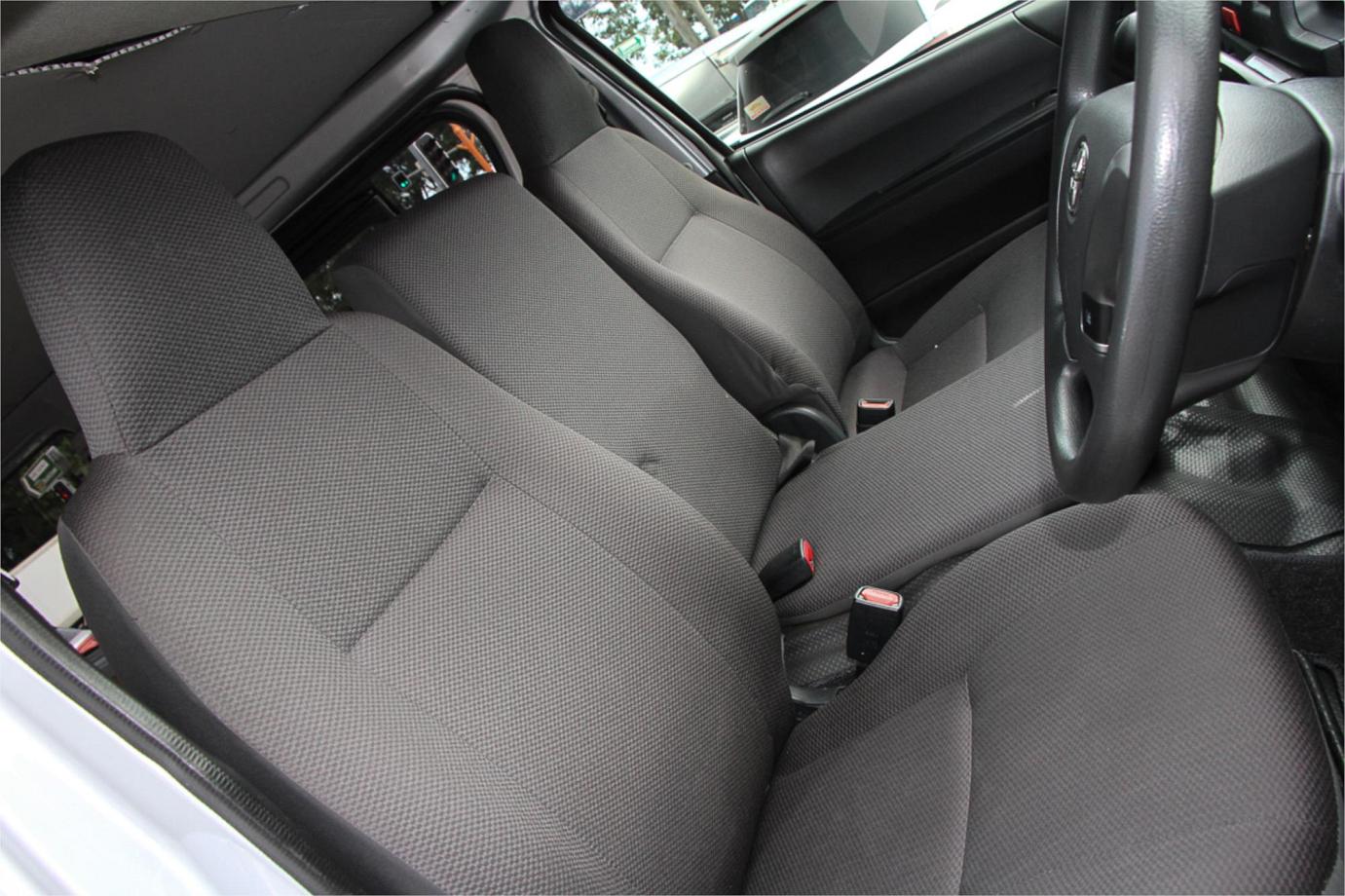 2018 Toyota Hiace Dx (camper Kit) Exterior 38