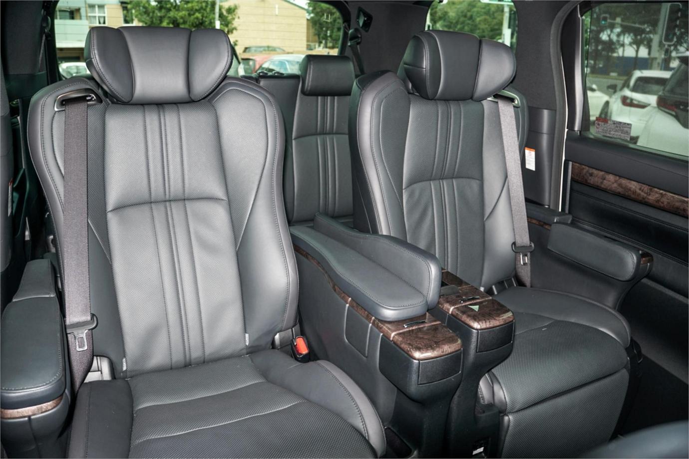 2021 Toyota Alphard Executive Lounge S Type (hybrid) Exterior 2