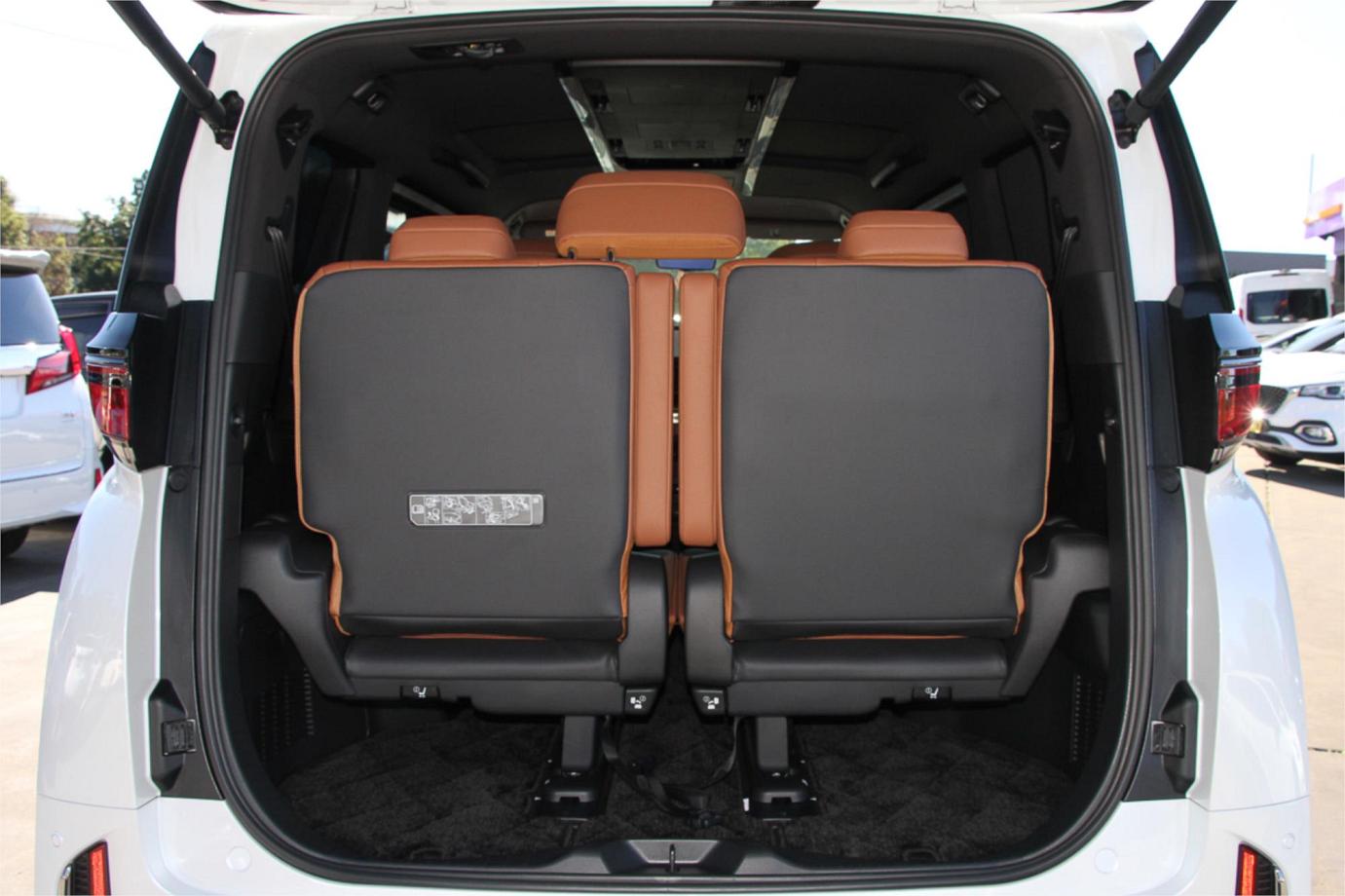 2025 Toyota Alphard Z Premier (hybrid) Exterior 26