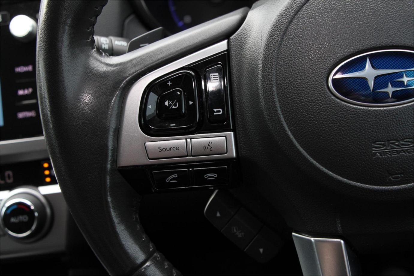 2017 Subaru Outback 2.0d Premium Exterior 9