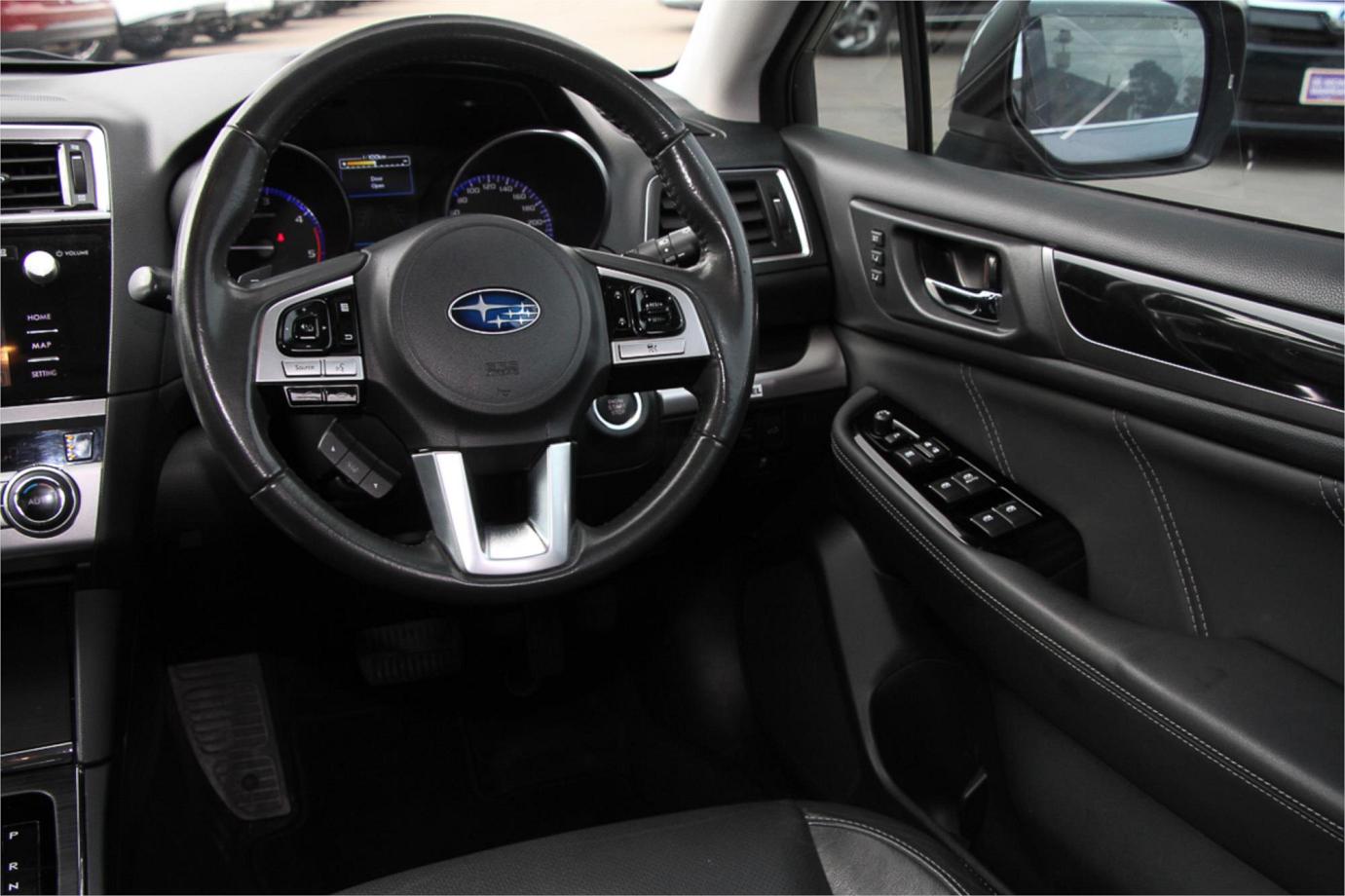 2017 Subaru Outback 2.0d Premium Exterior 25