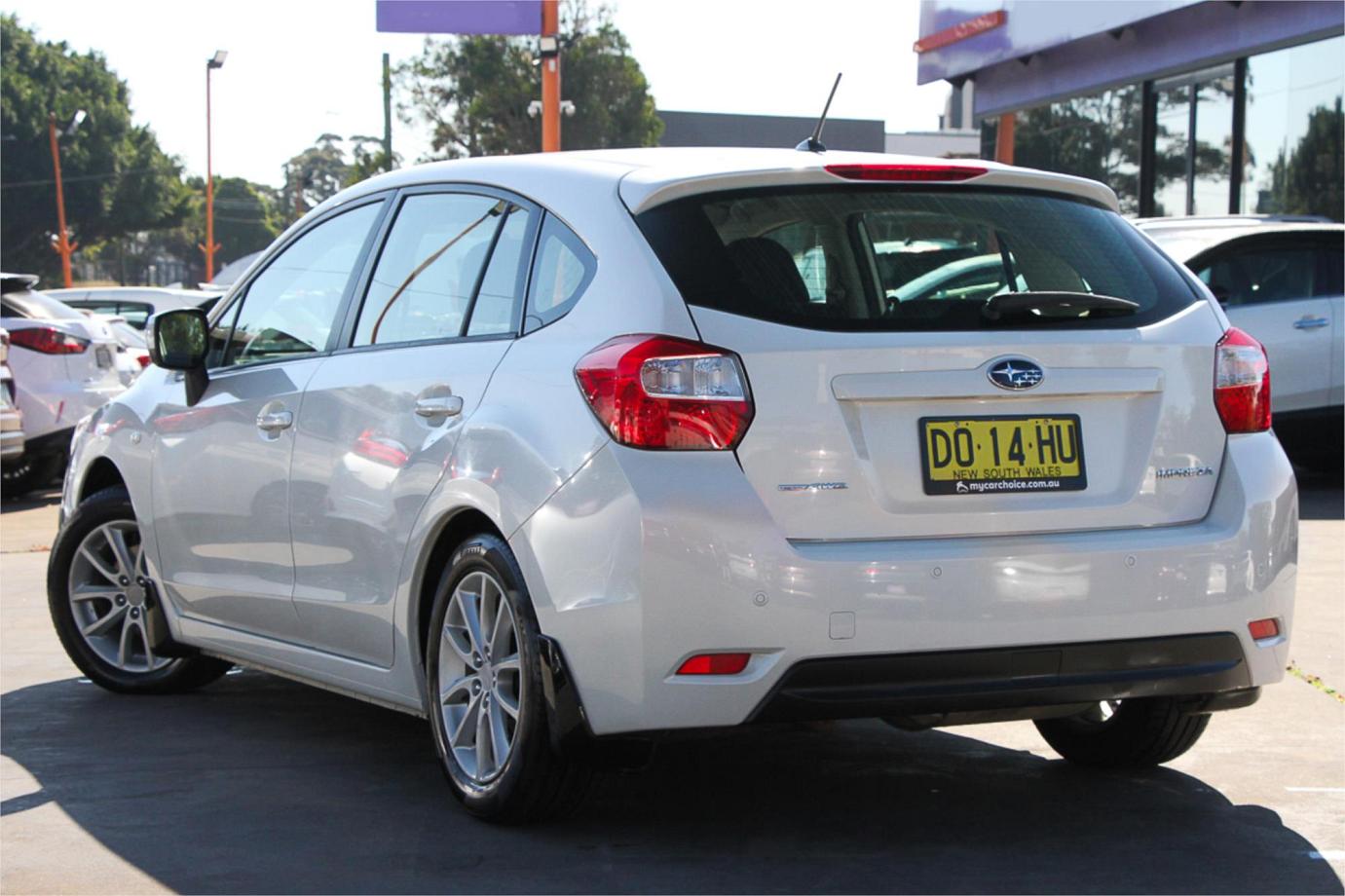 2014 Subaru Impreza 2.0i Exterior 19