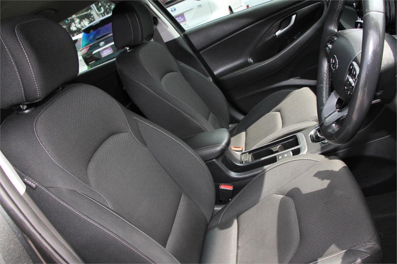 2020 Hyundai I30 Exterior 25