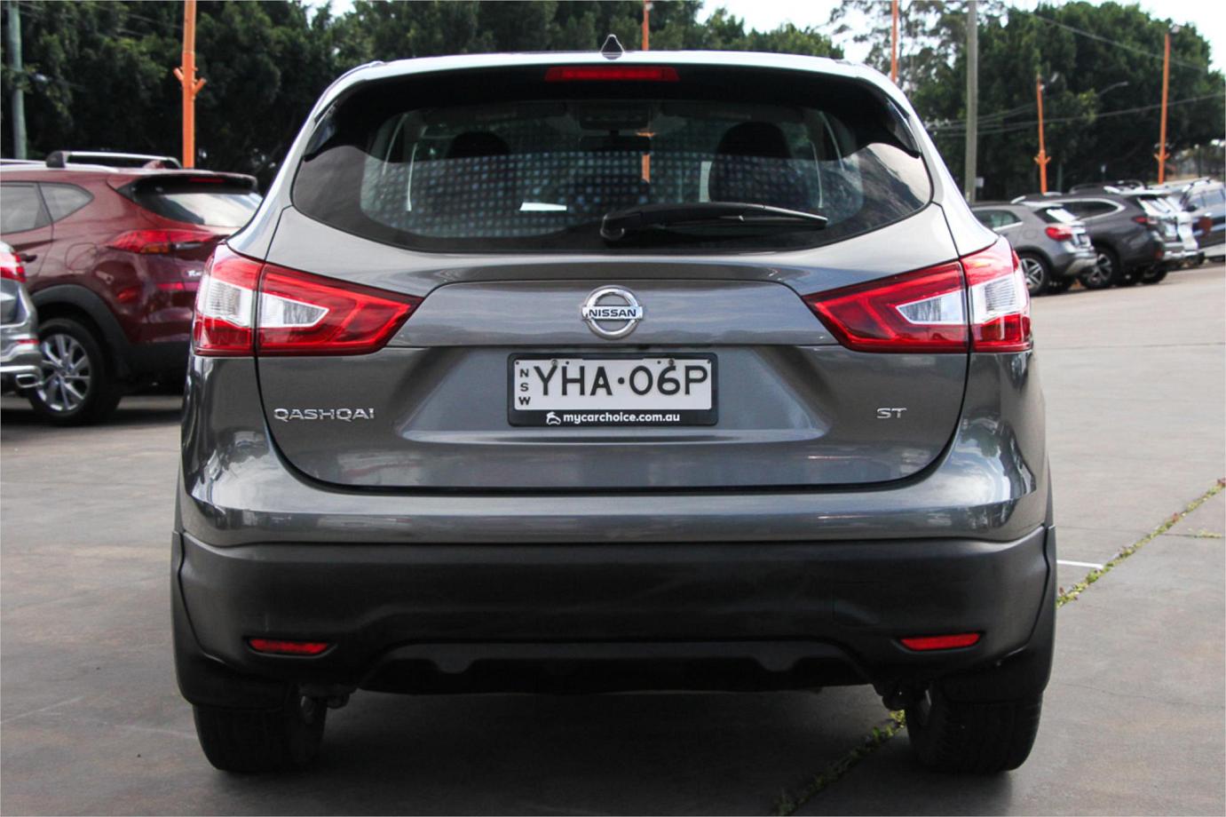 2017 Nissan Qashqai St Exterior 15