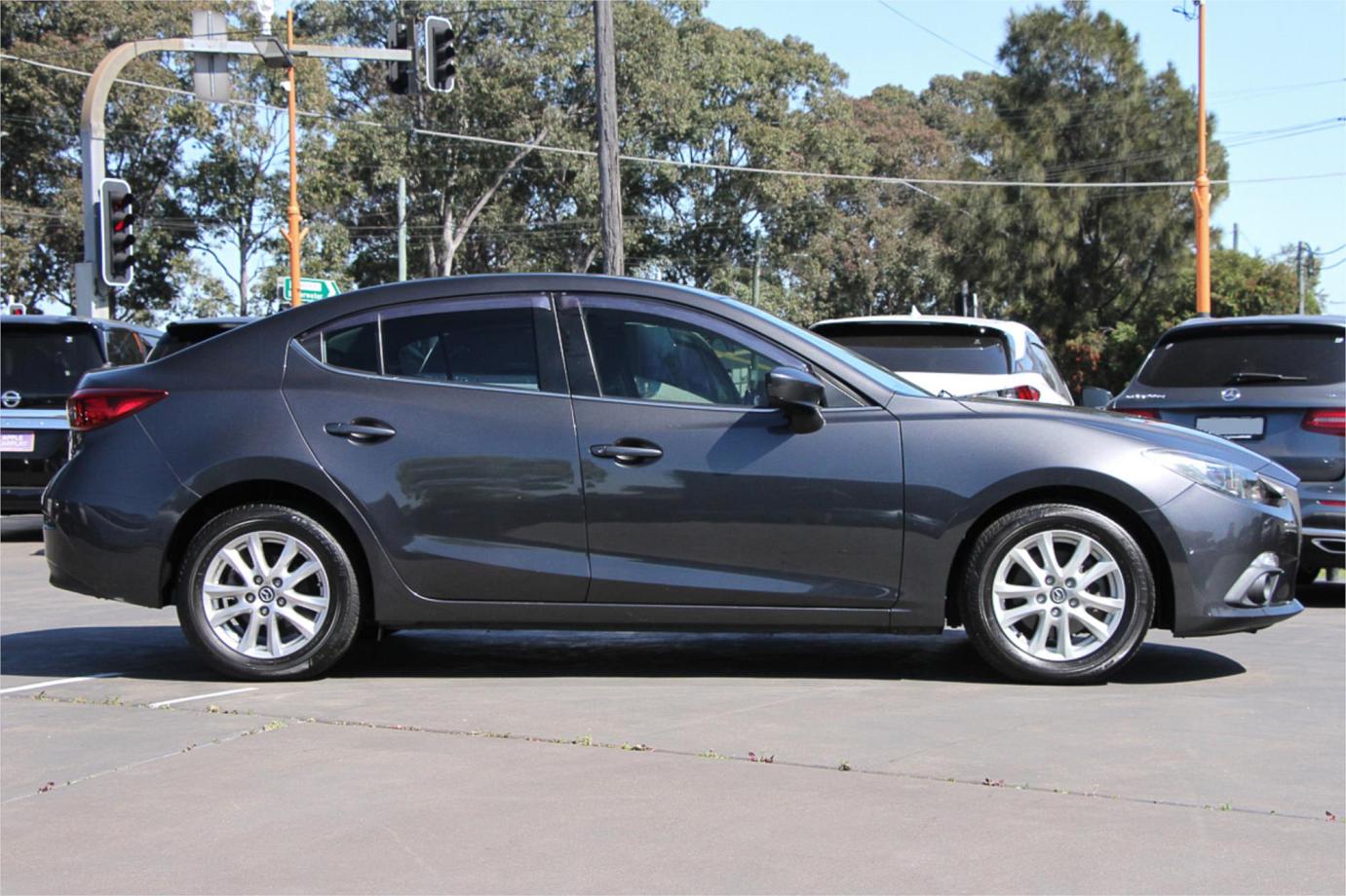 2015 Mazda 3 Maxx Exterior 13
