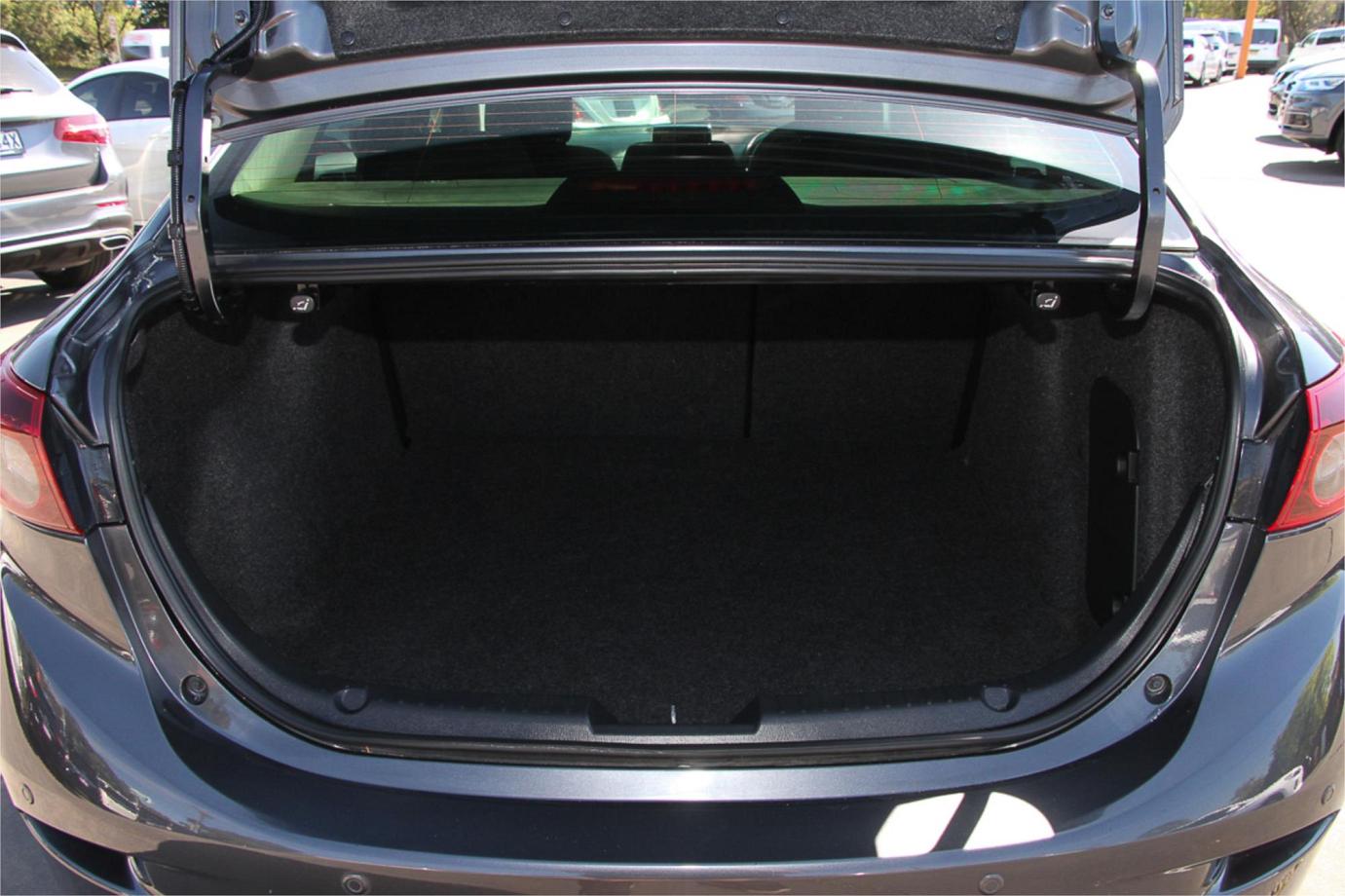 2015 Mazda 3 Maxx Exterior 16