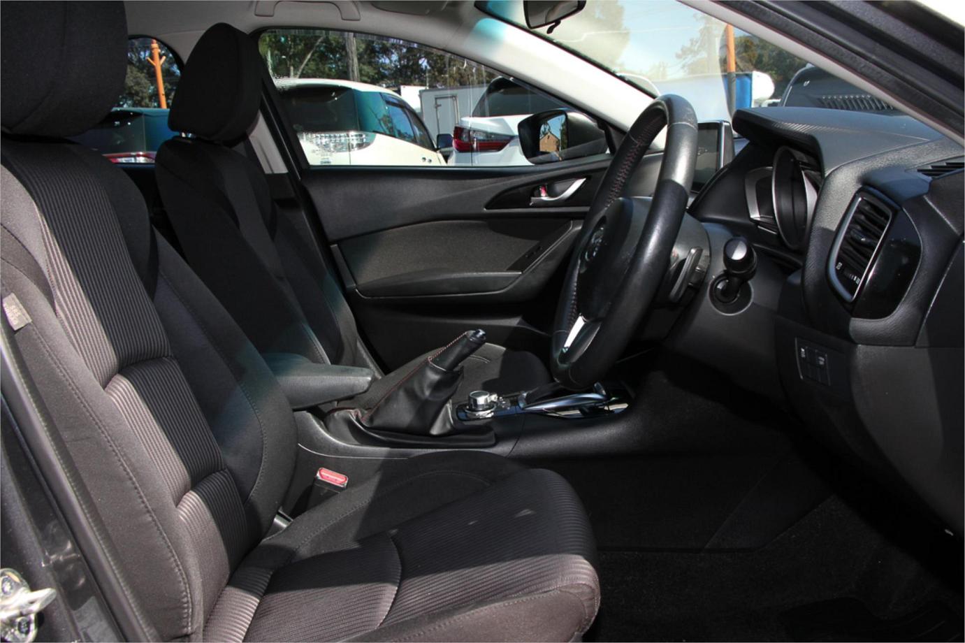 2015 Mazda 3 Maxx Exterior 24