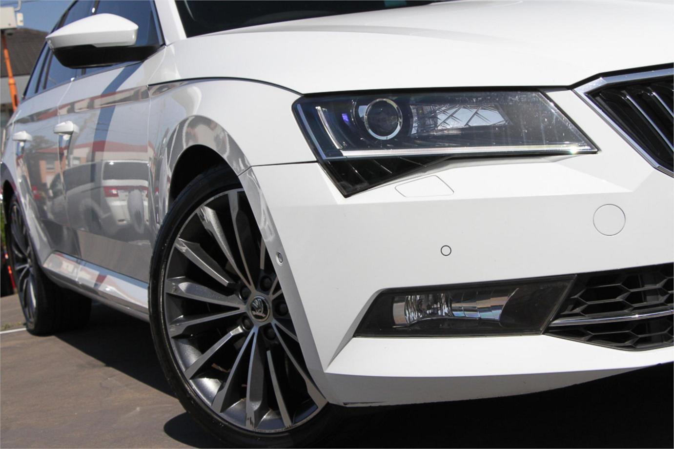 2016 Skoda Superb 206tsi Exterior 12