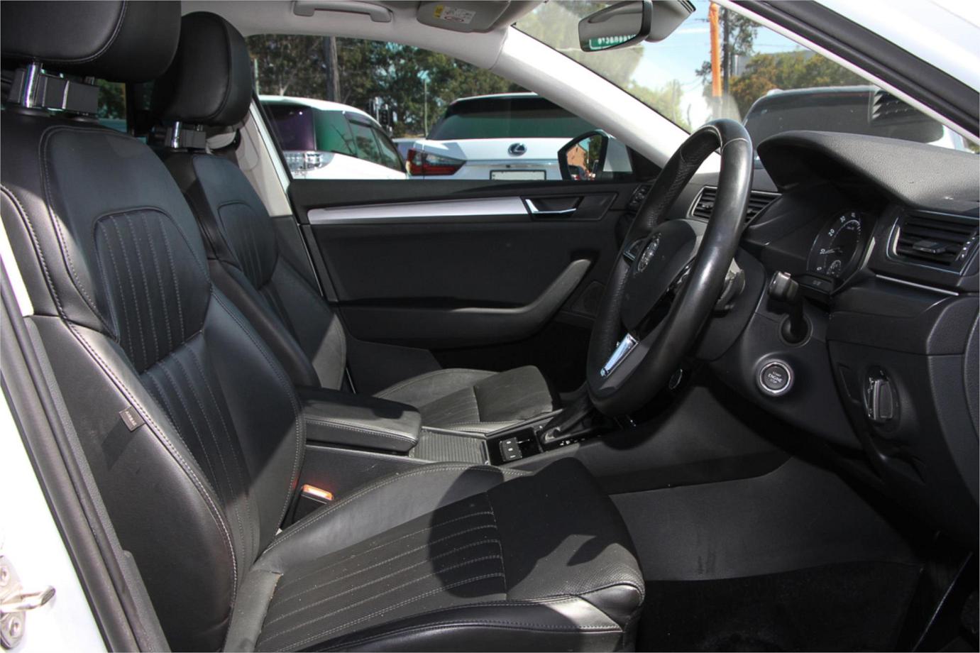 2016 Skoda Superb 206tsi Exterior 25