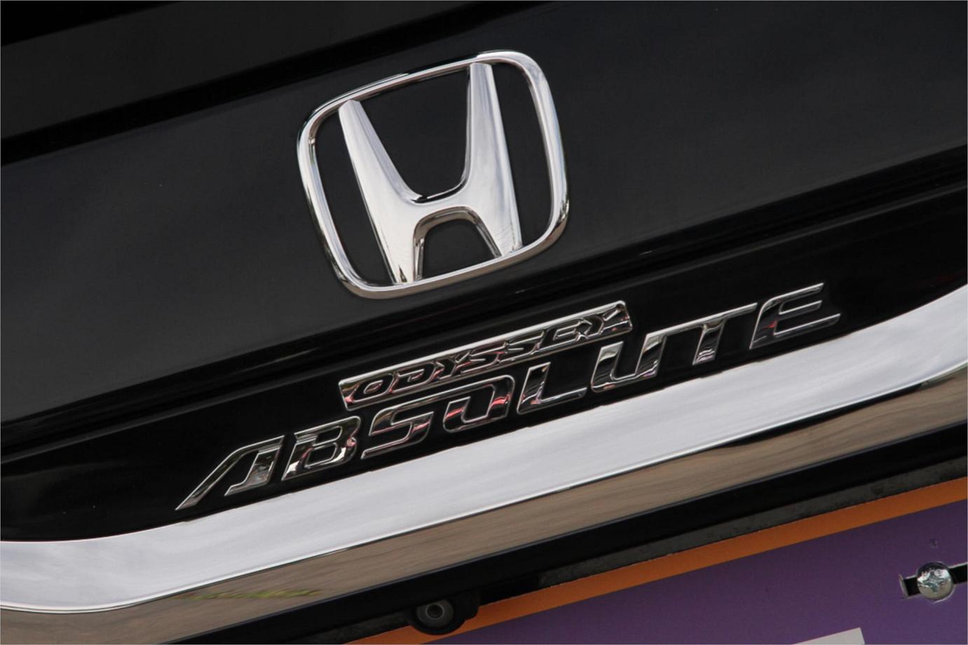 2017 Honda Odyssey Absolute-sensing (hybrid) Exterior 17