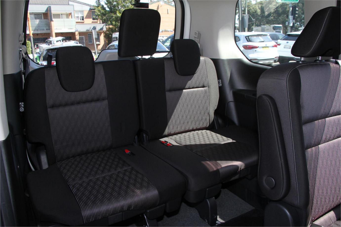 2021 Nissan Serena E- Power (highway Star) Exterior 3