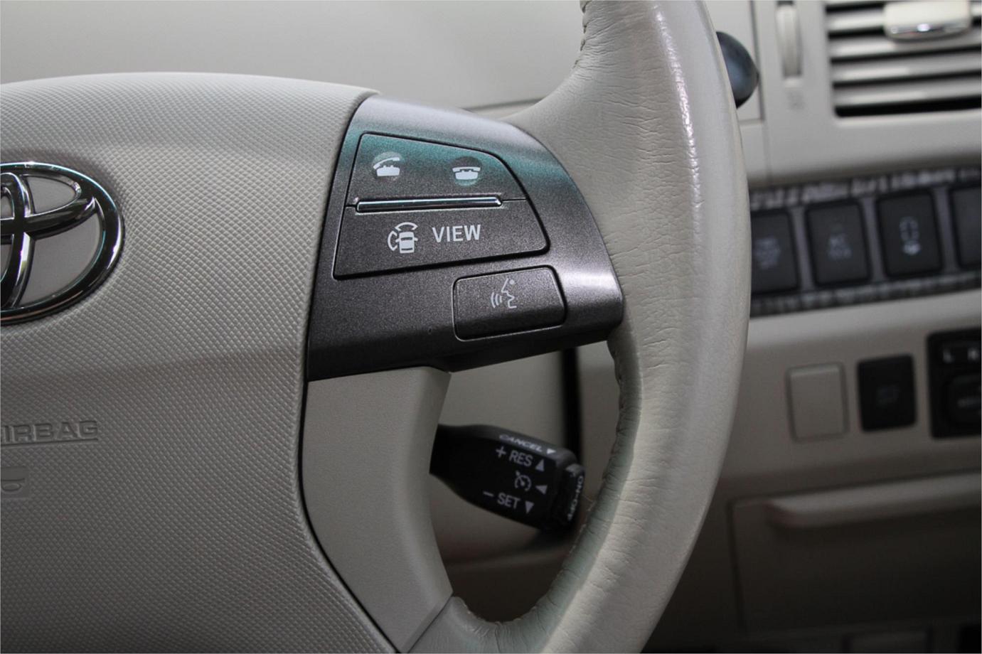 2011 Toyota Estima Hybrid G Exterior 8
