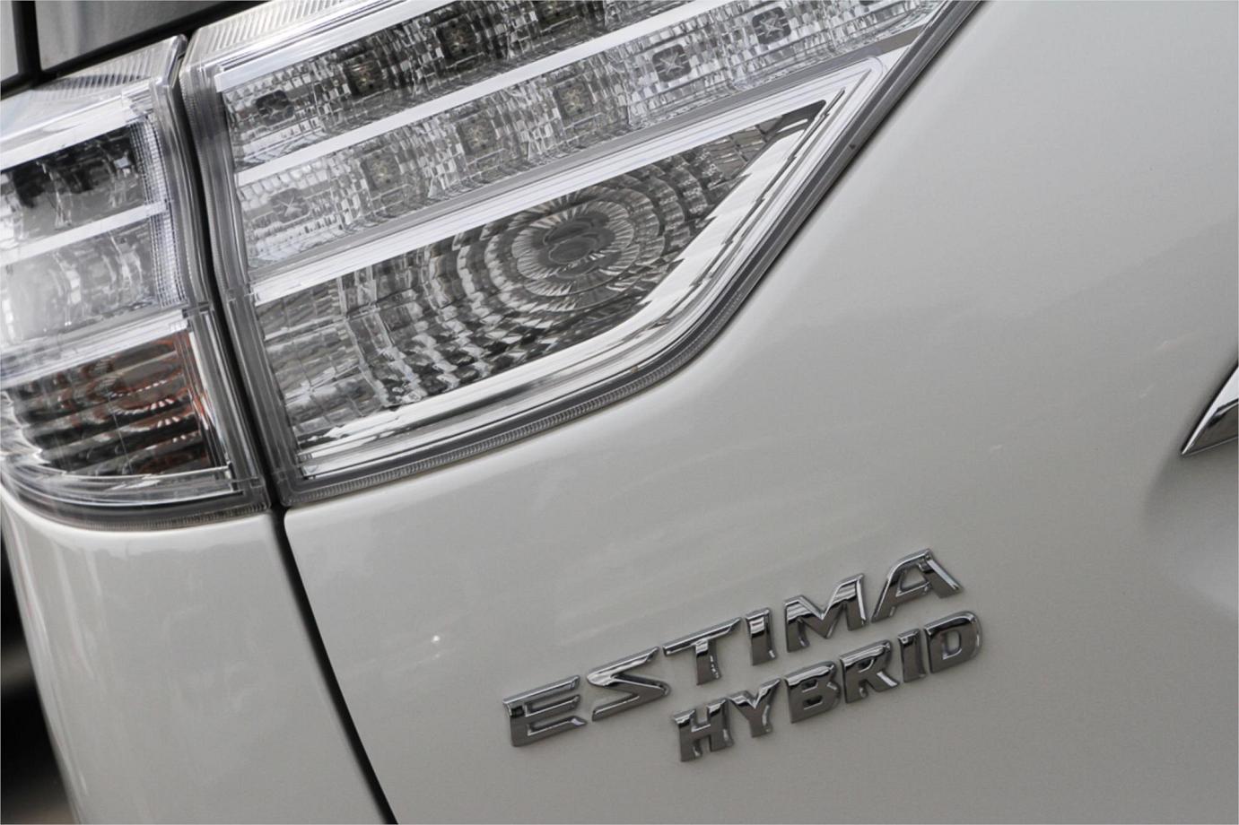 2011 Toyota Estima Hybrid G Exterior 18
