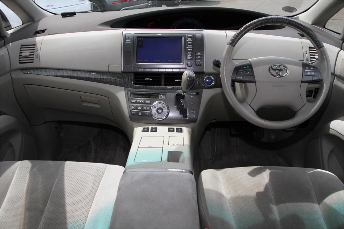 2011 Toyota Estima Hybrid G Exterior 22