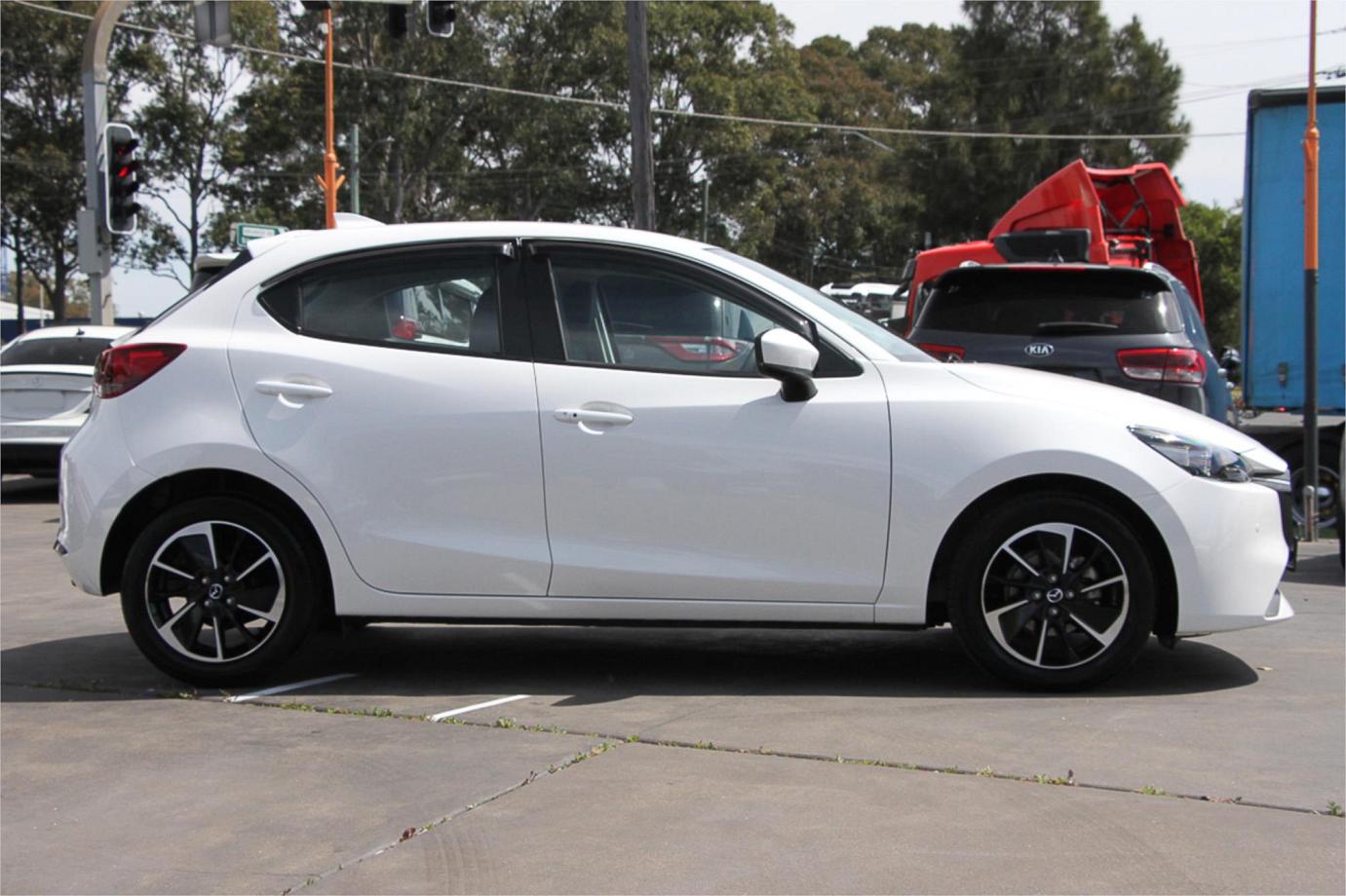 2025 Mazda 2 G15 Gt Exterior 14