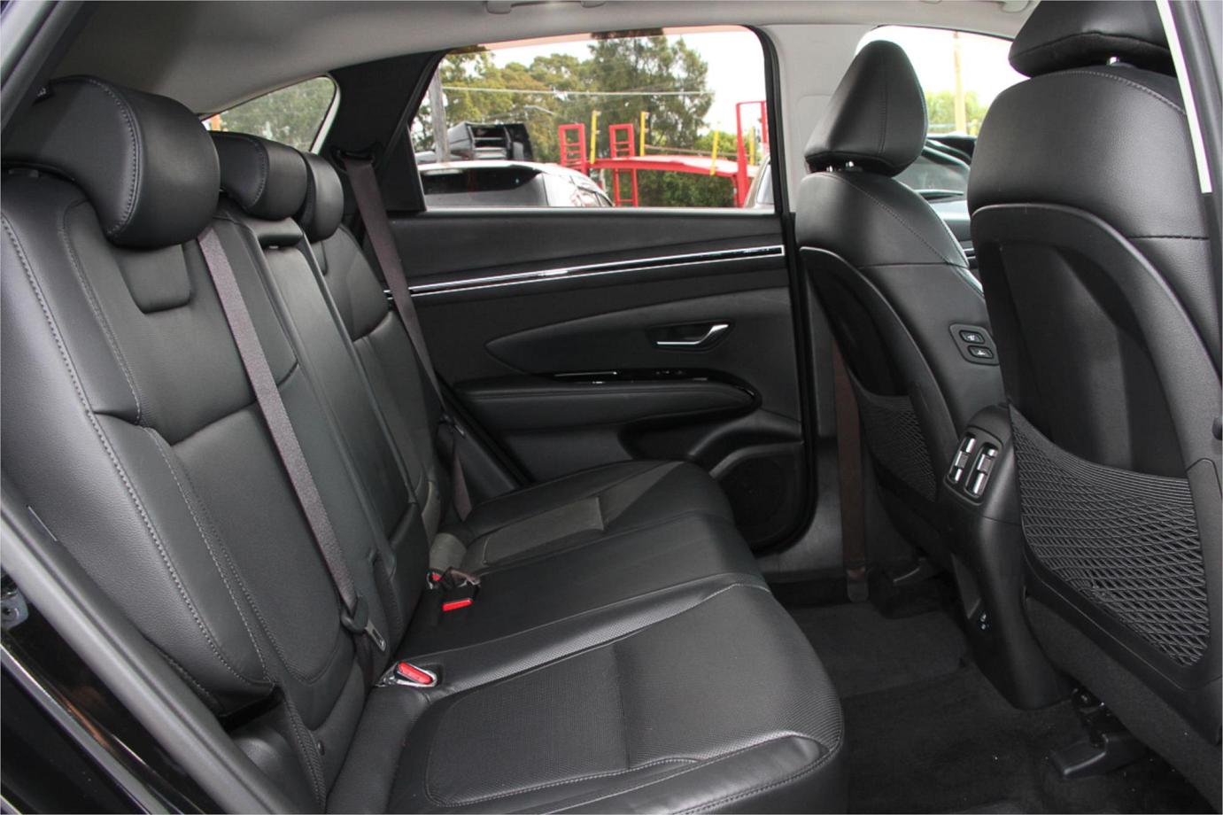 2022 Hyundai Tucson Highlander Exterior 2