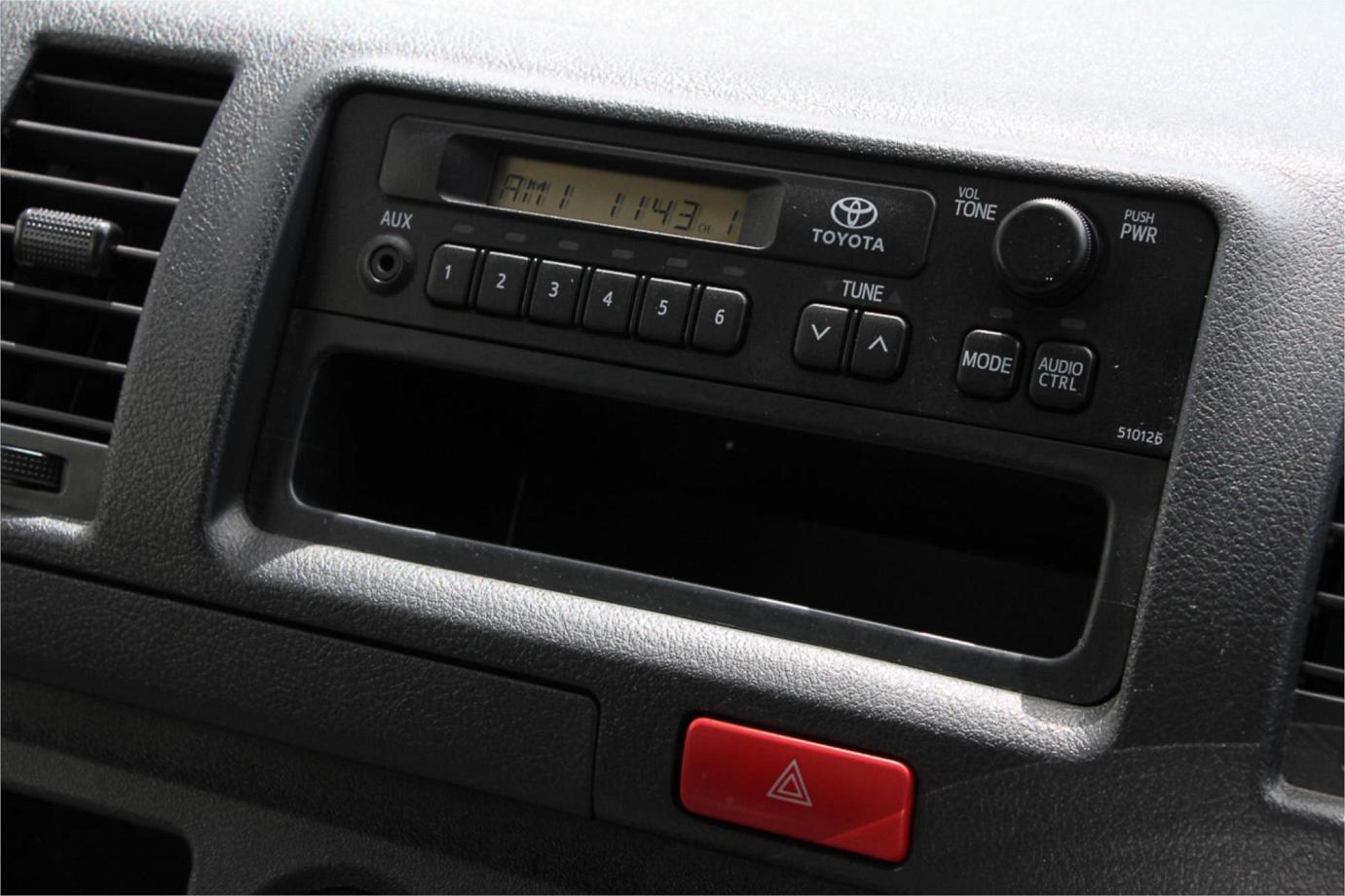 2018 Toyota Hiace Dx (camper Kit) Exterior 5