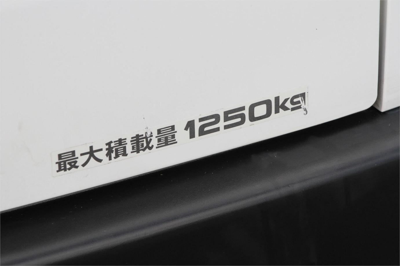 2018 Toyota Hiace Dx (camper Kit) Exterior 17