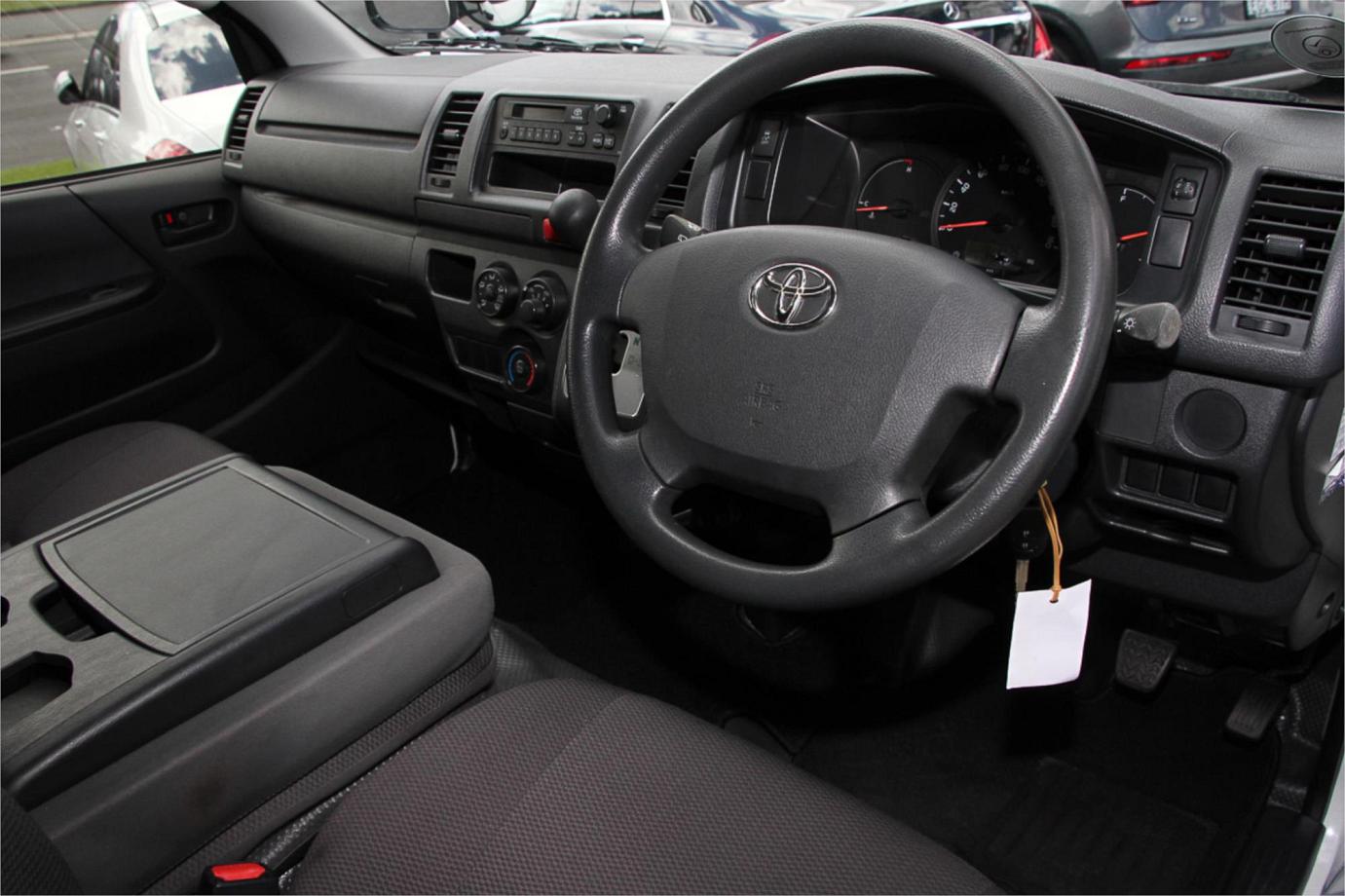 2018 Toyota Hiace Dx (camper Kit) Exterior 21
